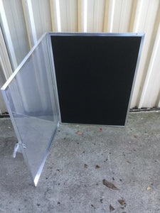 Display Case / Cabinet