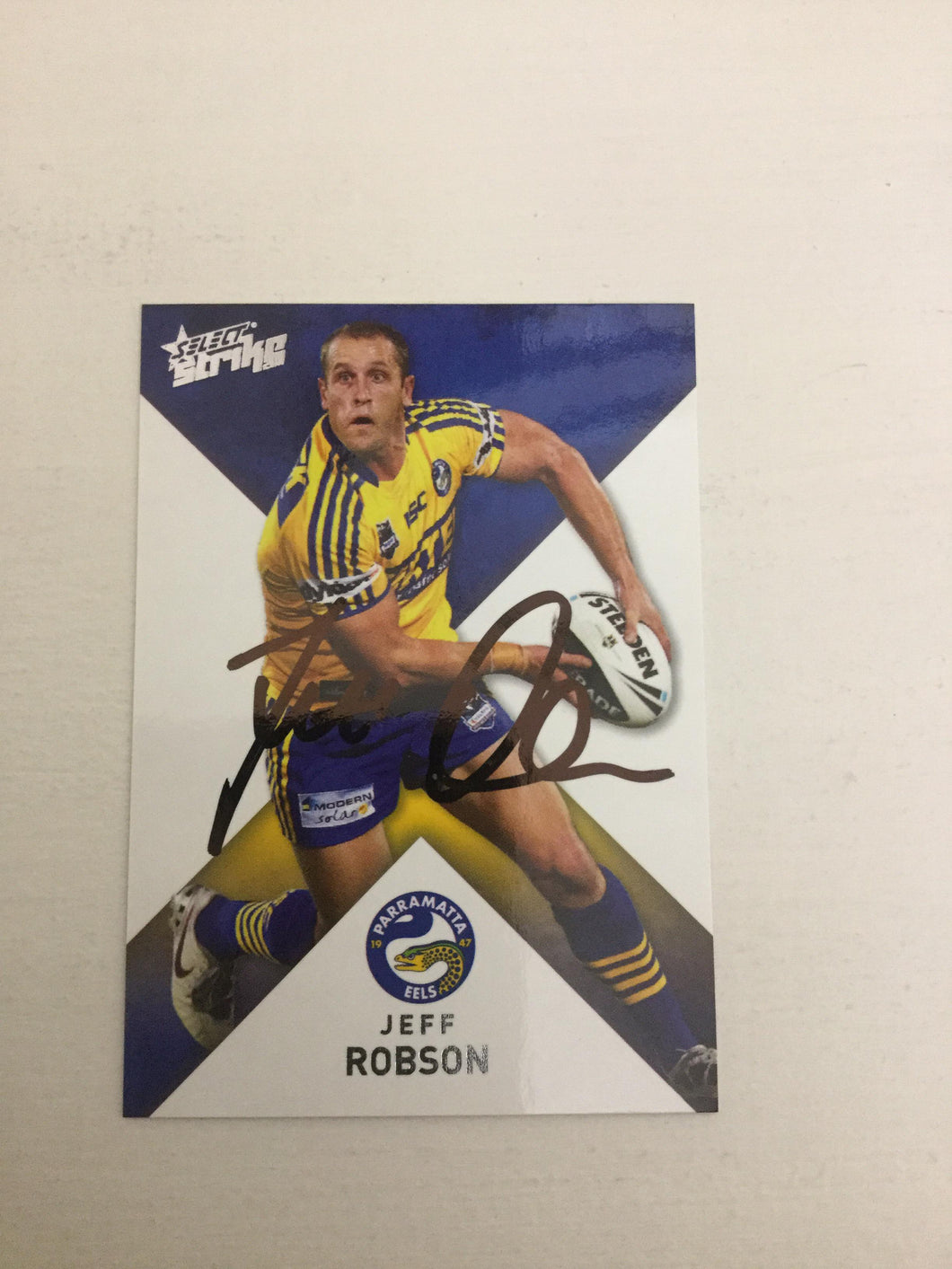 2011 Select Strike Jeff Robson Parramatta Eels Personally Signed Card